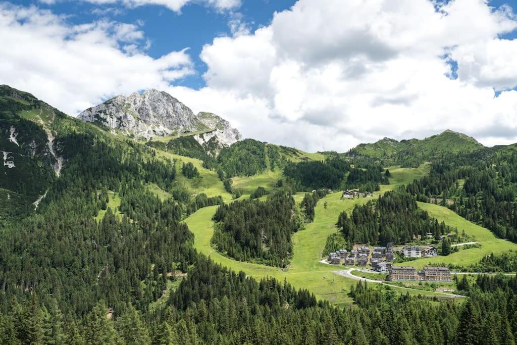 Вилла Gemuetliche Huette In Den Bergen Зонненальпе-Насфельд Экстерьер фото